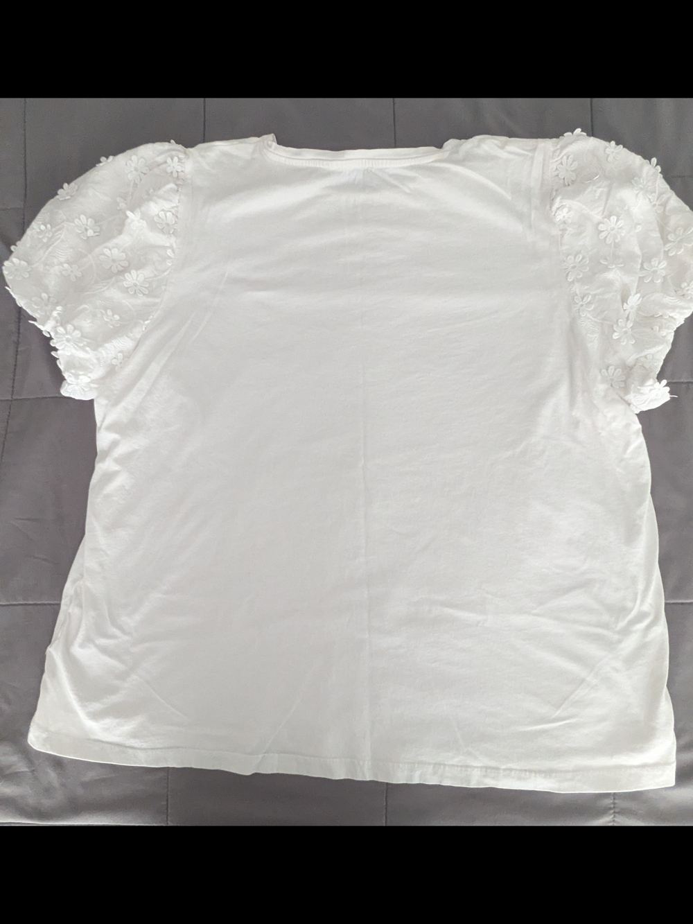 Women's White Short Sleeve Tee with Floral Lace Puff Sleeves